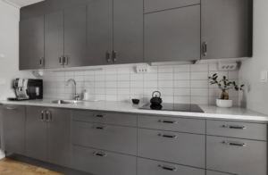 Step by Step Kitchen Cleaning: The Efficient Guide Every Busy Homeowner Needs