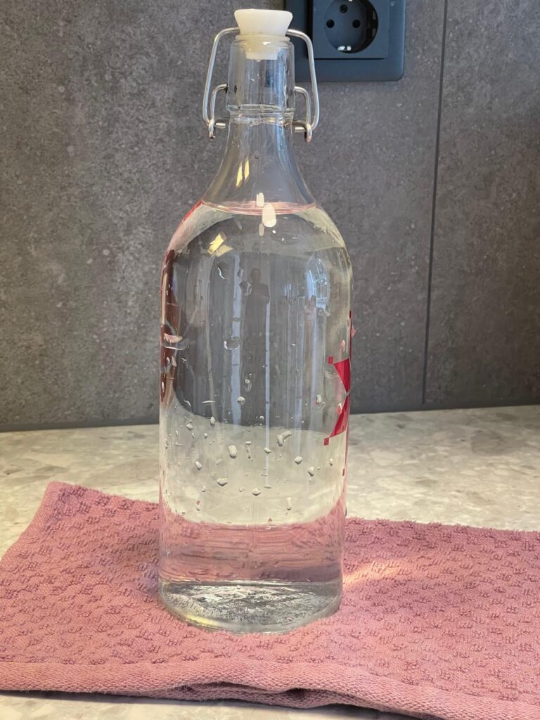 How to clean a glass water bottle: Secret Hack