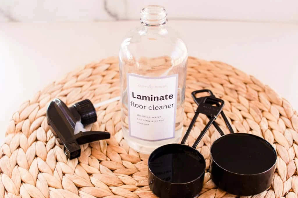 Homemade Laminate Floor Cleaner Recipe: Safe DIY Solutions for Shiny Floors